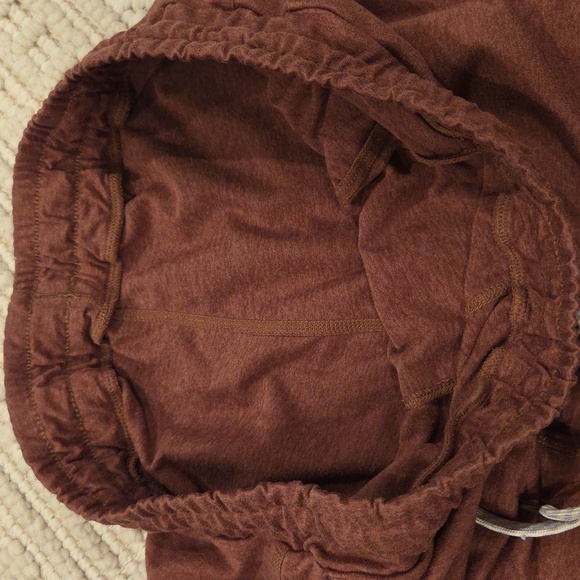 Vuori Rust Jogger Pants In Medium - Picture 6 of 8